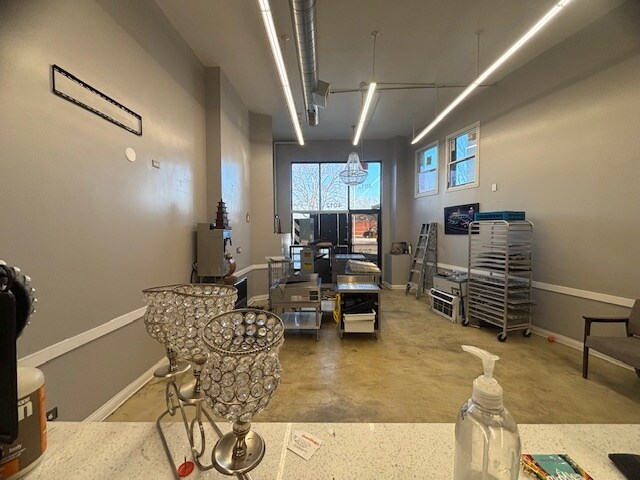 More Photos Of 4000-4022 S Western Ave, Chicago Multifamily For Sale