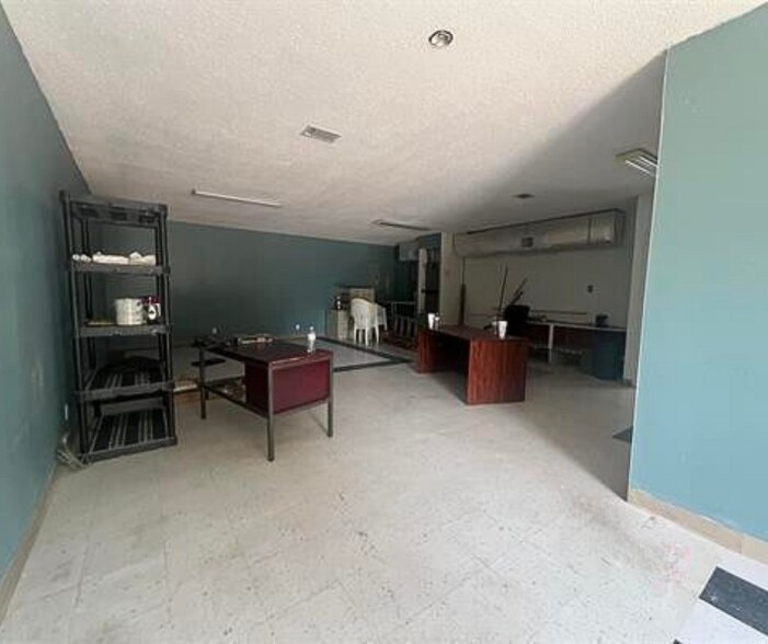 More Photos Of 2103 Washington St, Monroe Office Residential For Sale