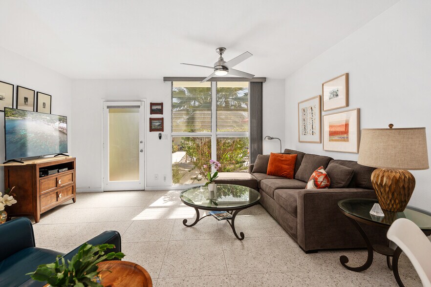 More Photos Of 1777 E Arenas Rd, Palm Springs Apartments For Sale