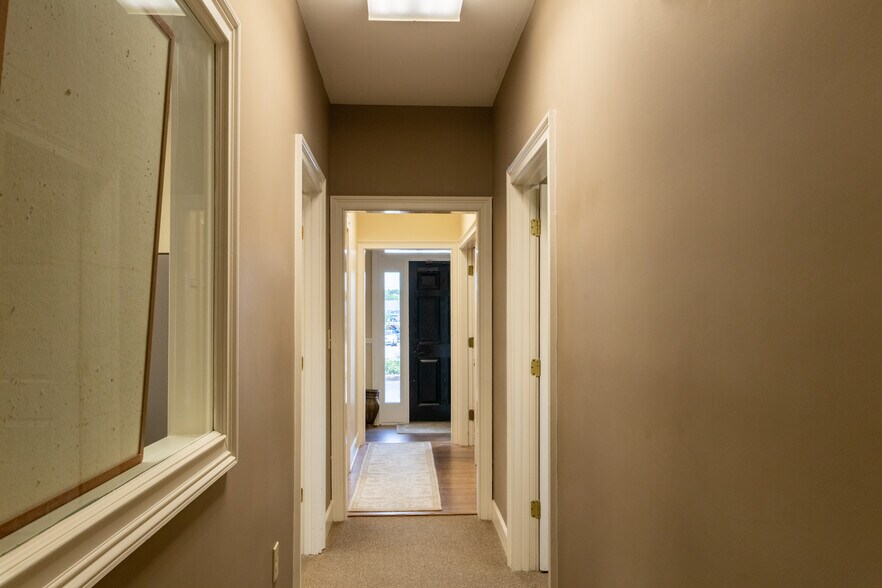 More Photos Of 1299 Battlecreek Rd, Jonesboro Medical For Sale