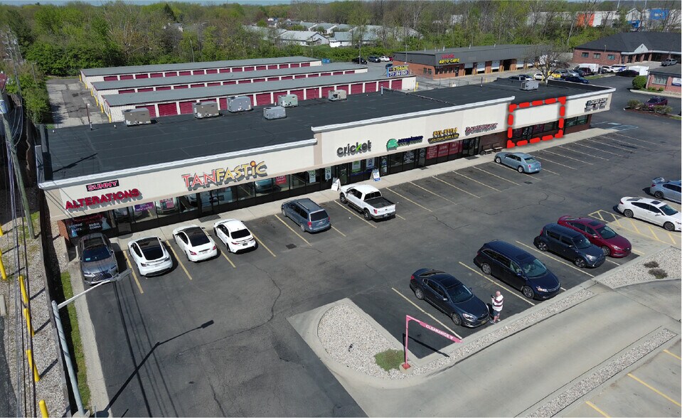 More Photos Of 4830 S Emerson Ave, Indianapolis Storefront Retail Office For Lease