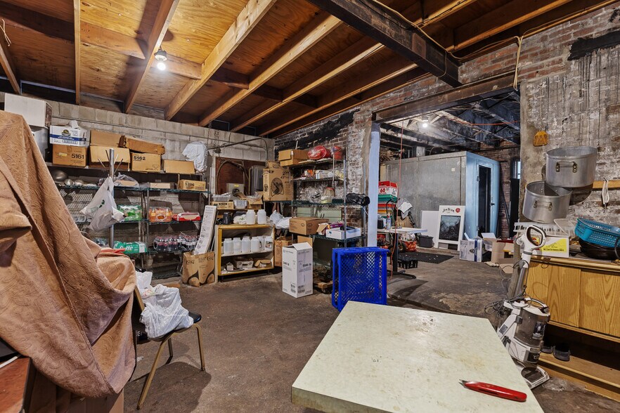 More Photos Of 663 W Pratt St, Baltimore Storefront Retail Residential For Sale