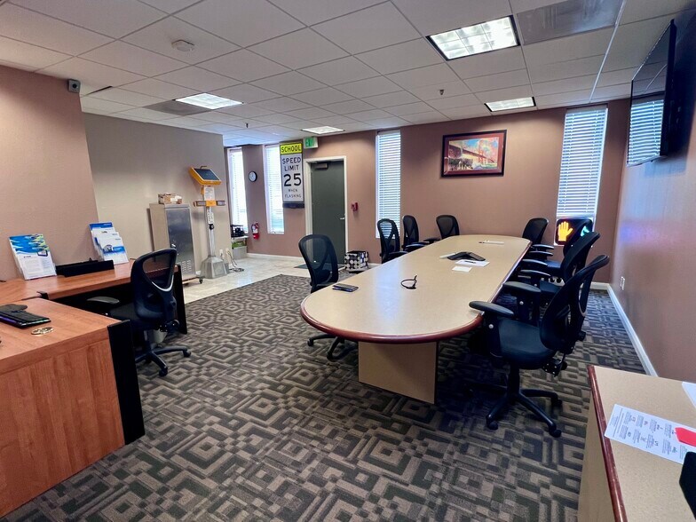 More Photos Of 15890 Foothill Blvd, San Leandro Flex For Sale