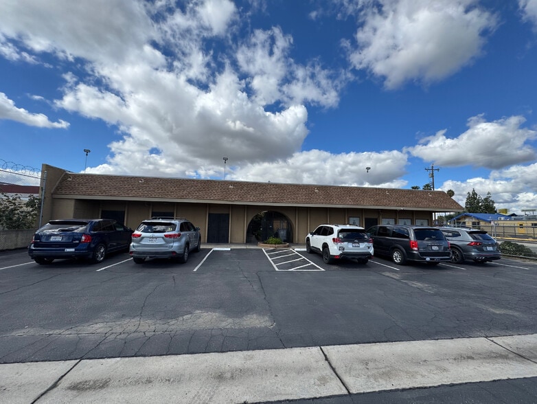 Primary Photo Of 1734-1742 E Griffith Way, Fresno Office For Sale