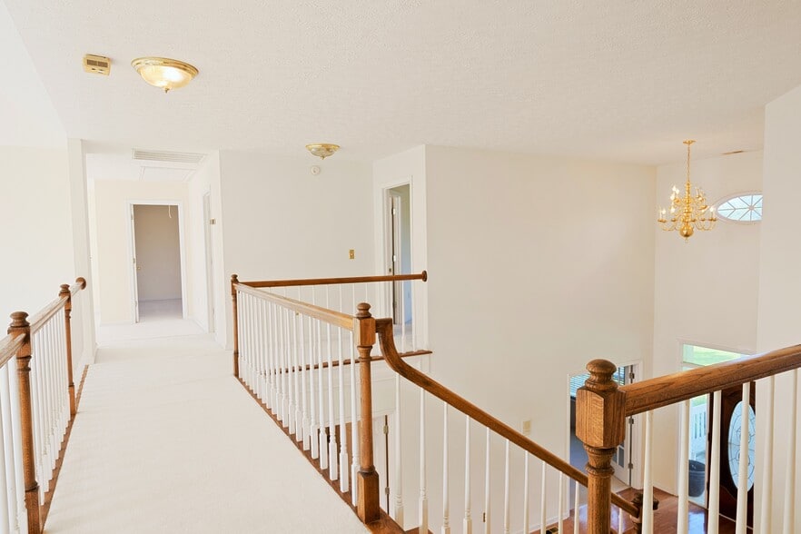 More Photos Of 10674 Wall Triana Hwy, Toney Hospitality For Sale