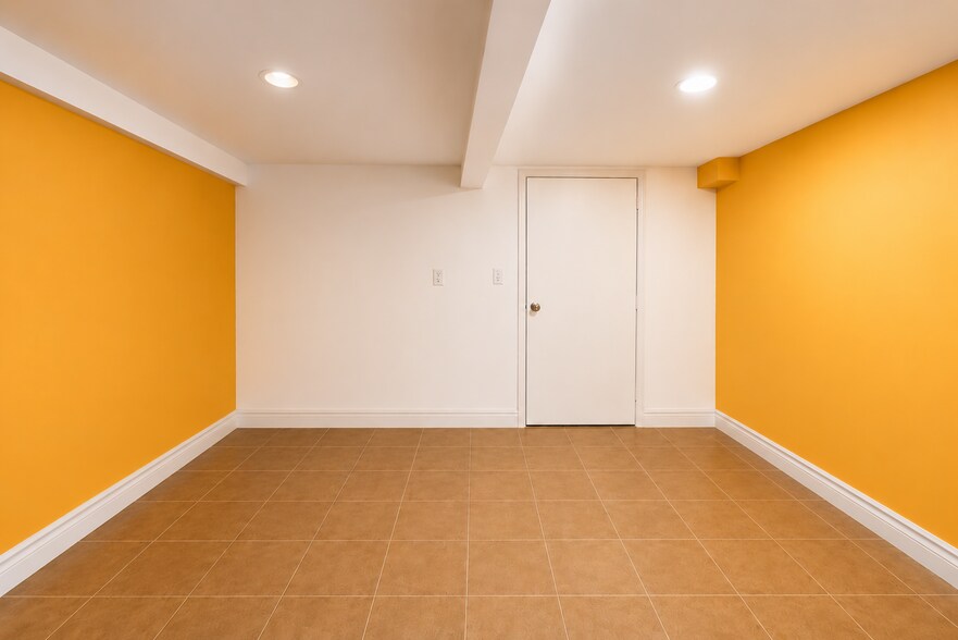 More Photos Of 5807 Metropolitan Ave, Ridgewood Apartments For Lease