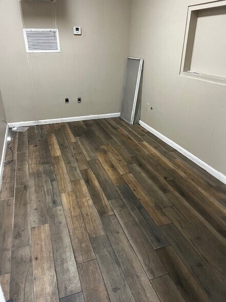 More Photos Of 800 NW 65th St, Fort Lauderdale Warehouse For Lease