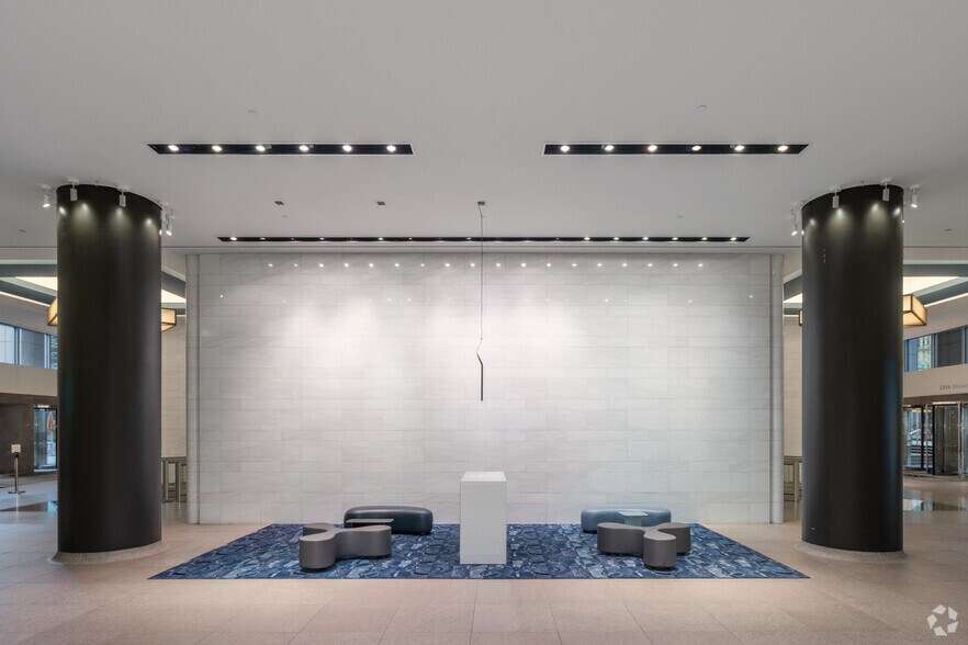 More Photos Of 2001 Market St, Philadelphia Coworking Space