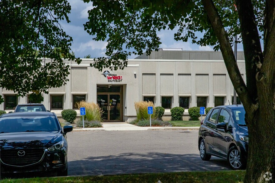 More Photos Of 1201 E Ellsworth Rd, Ann Arbor Industrial For Lease