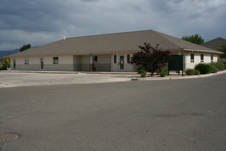 Primary Photo Of 1541 Ogden Rd, Montrose Medical For Lease