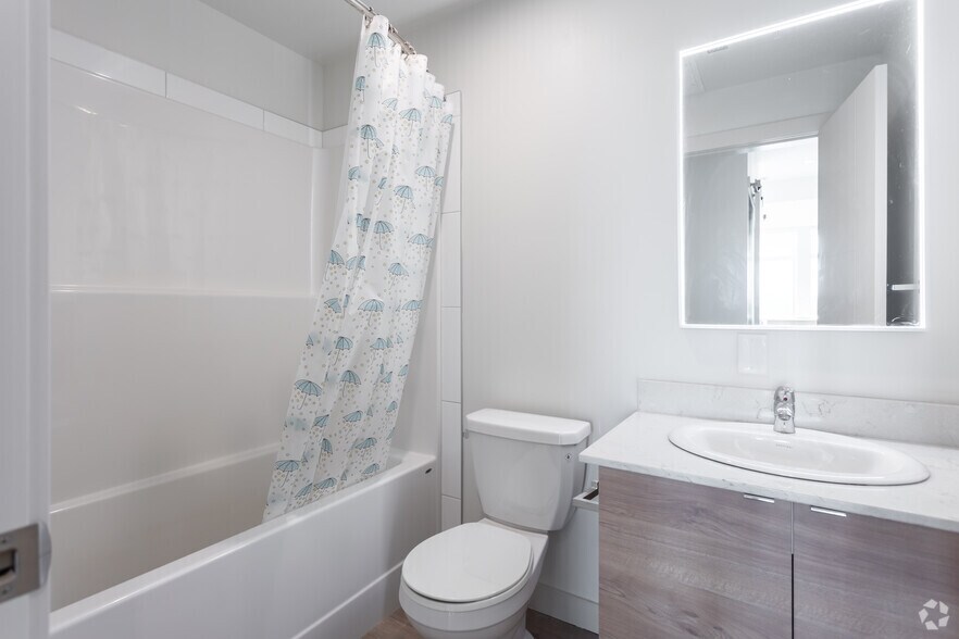 More Photos Of 11329 University Av NW, Edmonton Multifamily For Sale