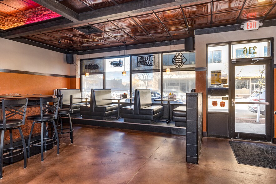 More Photos Of 216 N Main St, Oshkosh General Retail For Sale