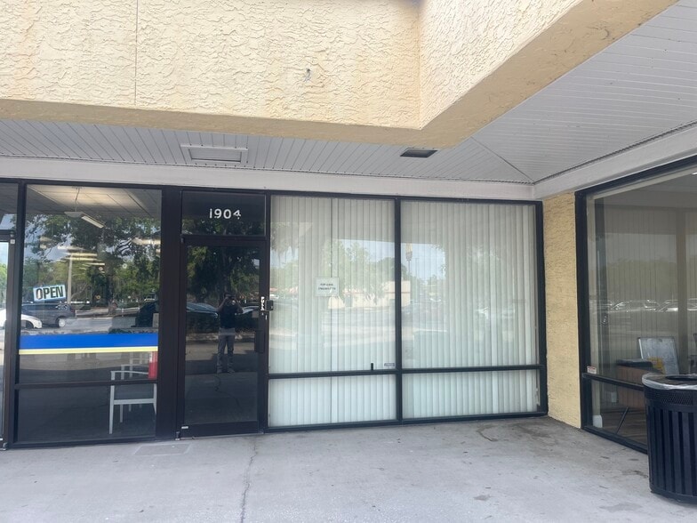 More Photos Of 1808-1914 James L Redman Pky, Plant City Unknown For Lease