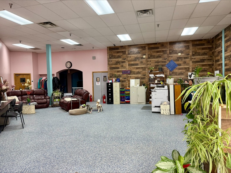 More Photos Of 5300 S Robert Trl, Inver Grove Heights Unknown For Lease