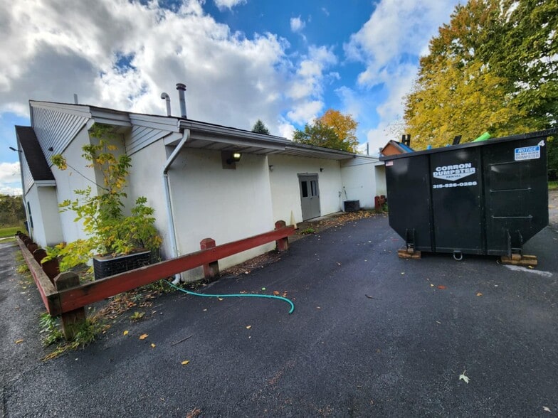 More Photos Of 2827 Cold Springs Rd, Baldwinsville Daycare Center For Sale