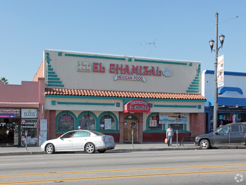 Primary Photo Of 7111 Pacific Blvd, Huntington Park Restaurant For Sale