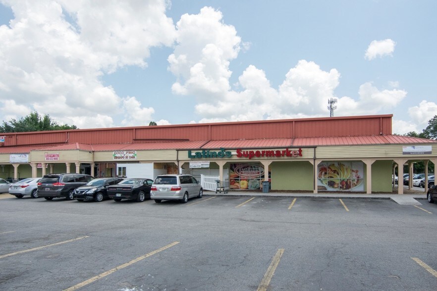 More Photos Of 131 N Mount Carmel Rd, Valrico Unknown For Lease
