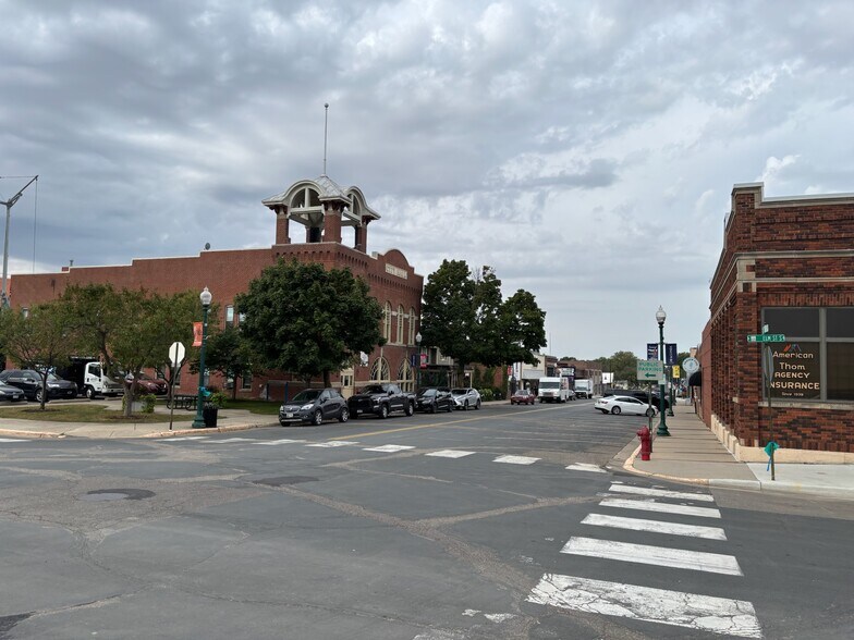 More Photos Of 140 S Elm St, Waconia Apartments For Lease