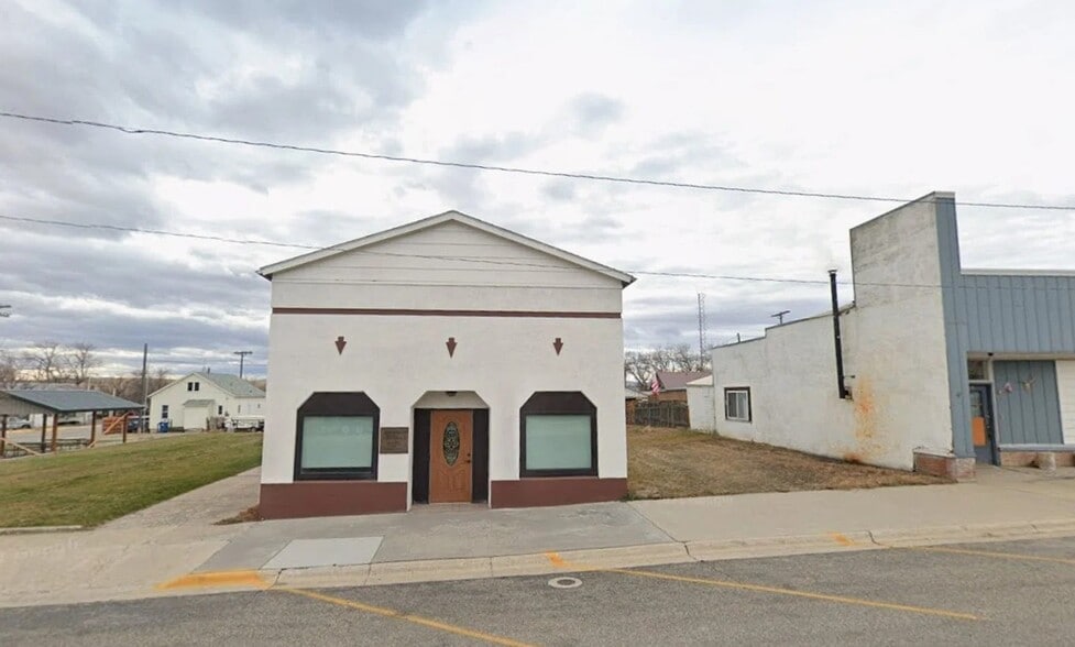 Primary Photo Of 211 Central Ave N, Harlowton Religious Facility For Sale