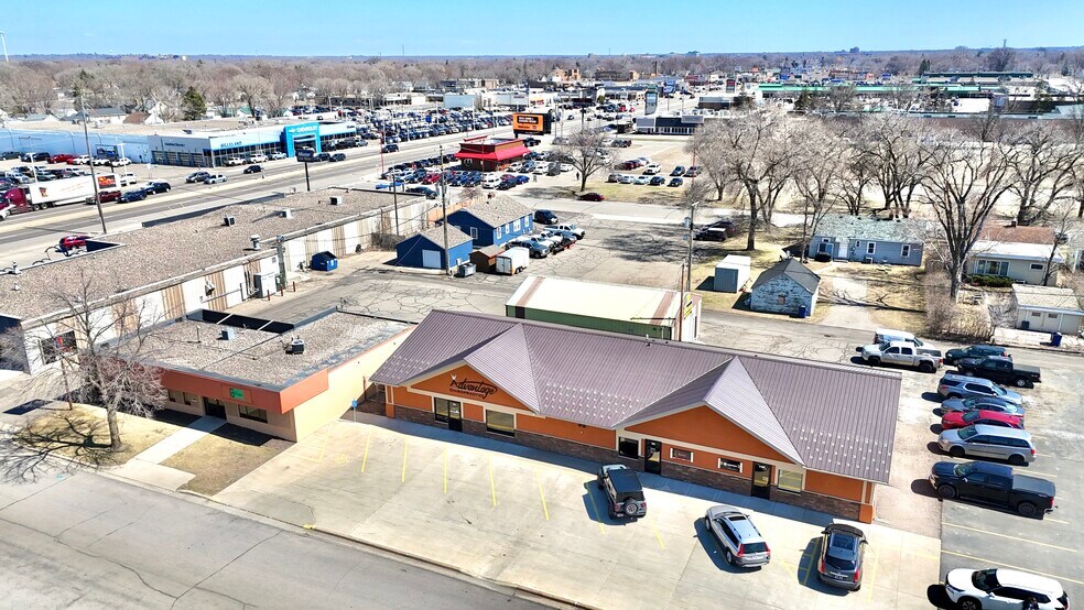 More Photos Of 20 S 32nd Ave S, Saint Cloud Office For Sale