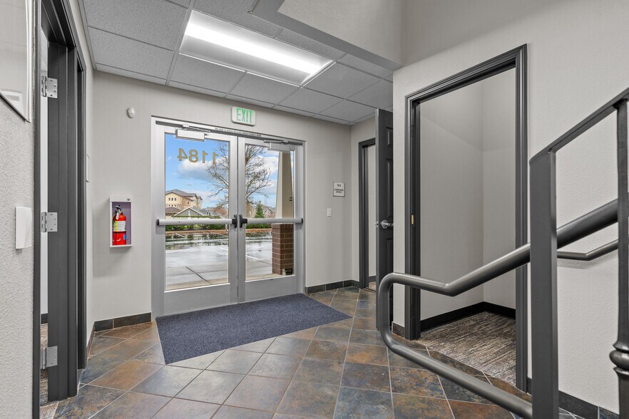 More Photos Of 1184 McGee Ct NE, Keizer Medical For Lease