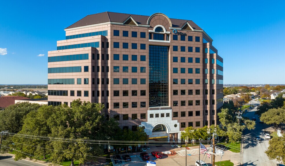 More Photos Of 6500 West Fwy, Fort Worth Office For Lease