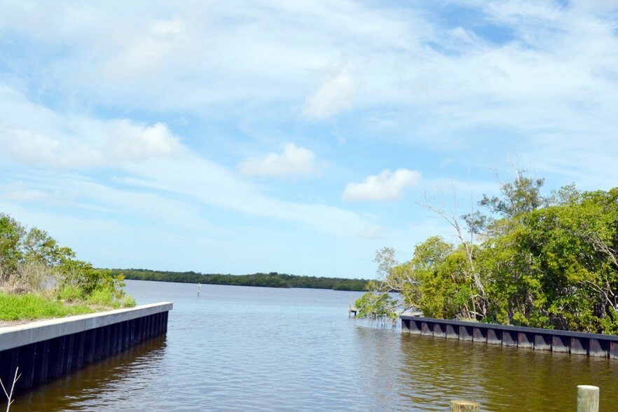 More Photos Of 318 Mamie St, Chokoloskee Land For Sale