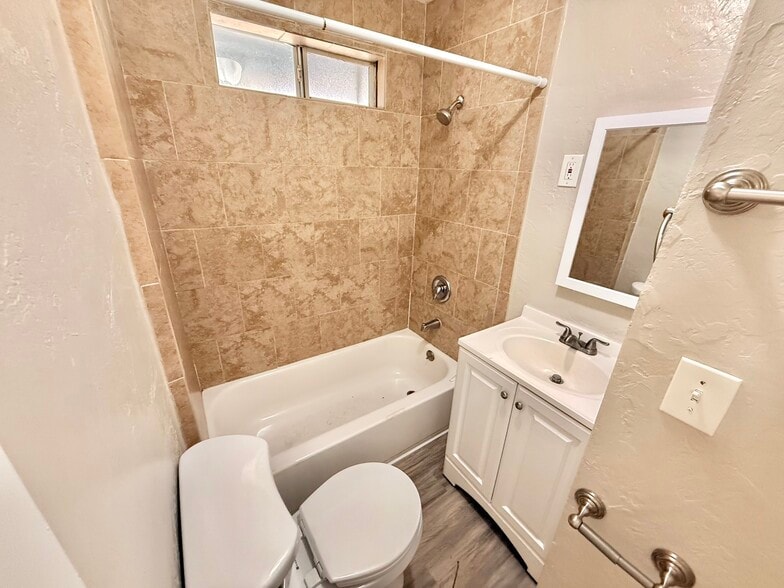 More Photos Of 1704-1712 B Ave, National City Apartments For Sale