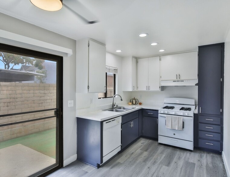 More Photos Of 23925-23967 Eucalyptus Ave, Moreno Valley Apartments For Sale