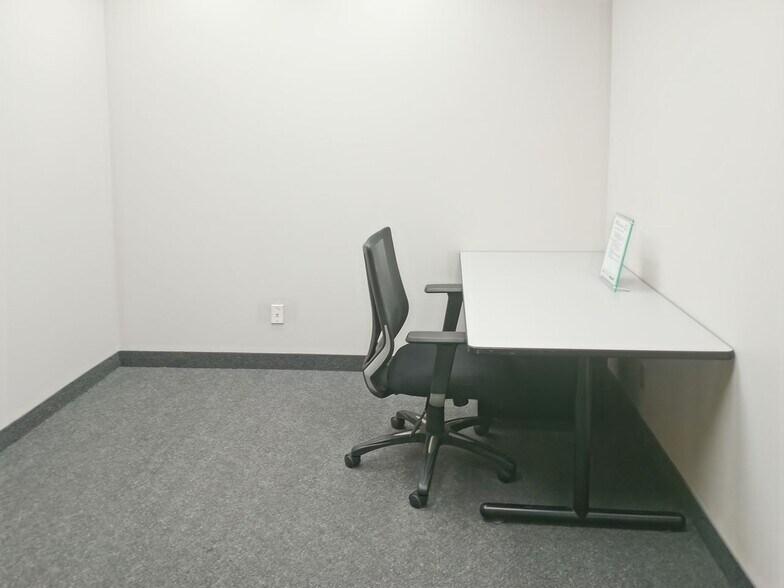 More Photos Of 7300 Warden Ave, Markham Coworking Space