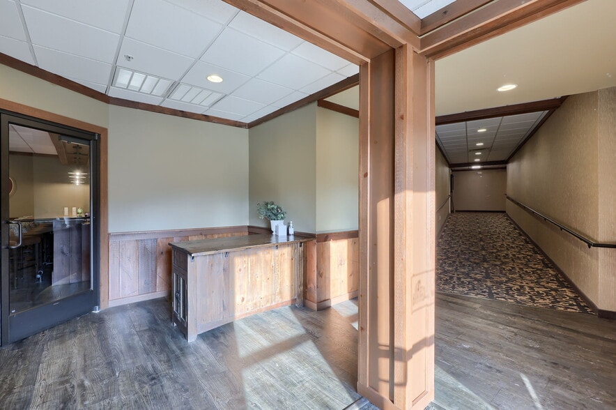 More Photos Of 3610 Newport rd, Intercourse Specialty For Lease