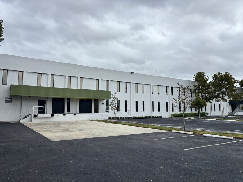 More Photos Of 6682-6830 NW 16th Ter, Fort Lauderdale Warehouse For Lease