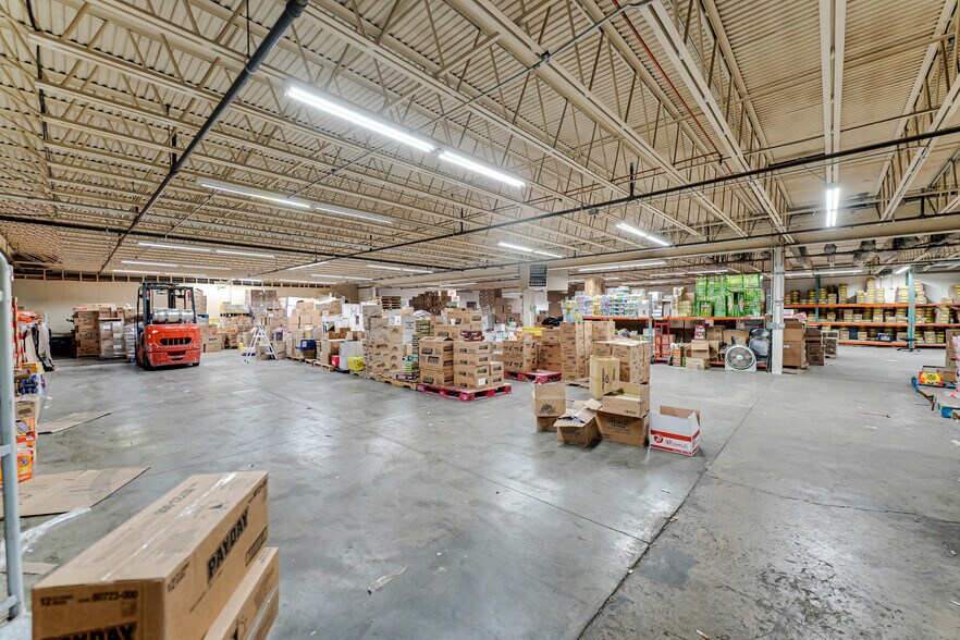 More Photos Of 5611-5613 W 120th Ave, Alsip Warehouse For Sale