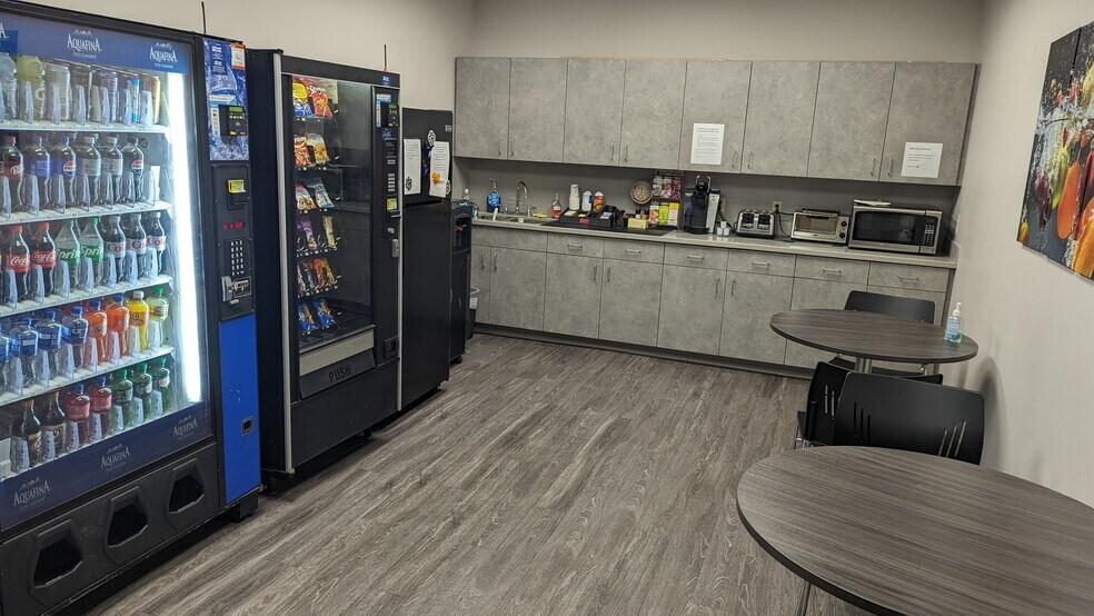 More Photos Of 5000 Ritter Rd, Mechanicsburg Coworking Space