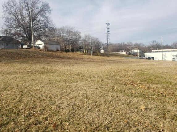 Primary Photo Of 2200 S 4th St, Leavenworth Land For Sale