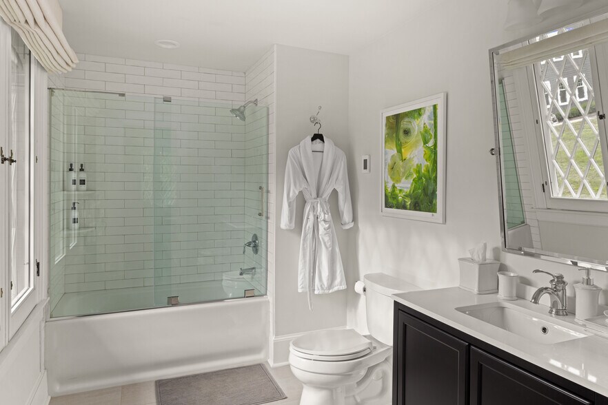 More Photos Of 9 Chambers Rd, West Park Lodge Meeting Hall For Sale