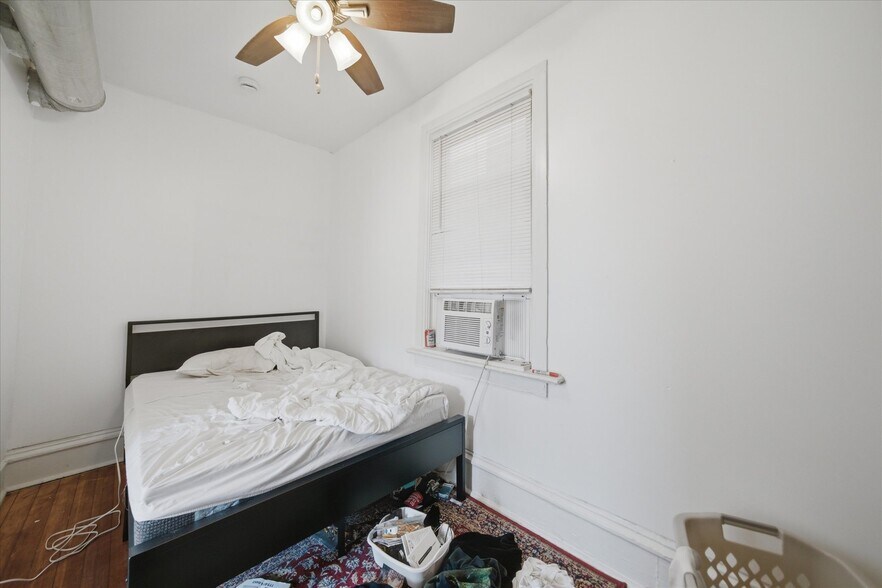 More Photos Of 2418 N Western Ave, Chicago Apartments For Sale