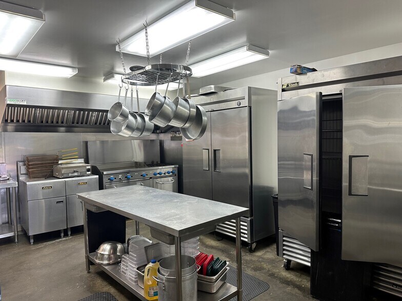 More Photos Of 202 E Seminary St, Liberty Restaurant For Sale