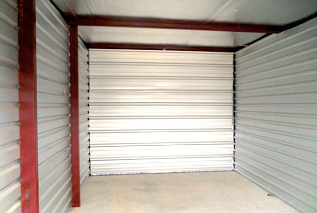 More Photos Of 10670 FM 1484 Rd, Conroe Self Storage For Sale