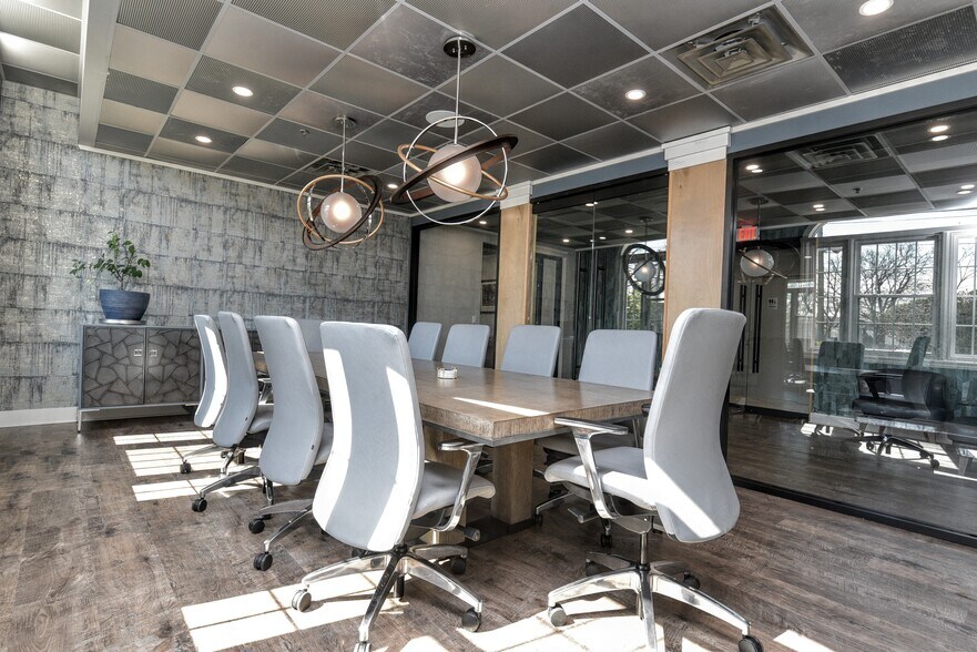 More Photos Of 2 Forest Ave, Oradell Medical For Sale