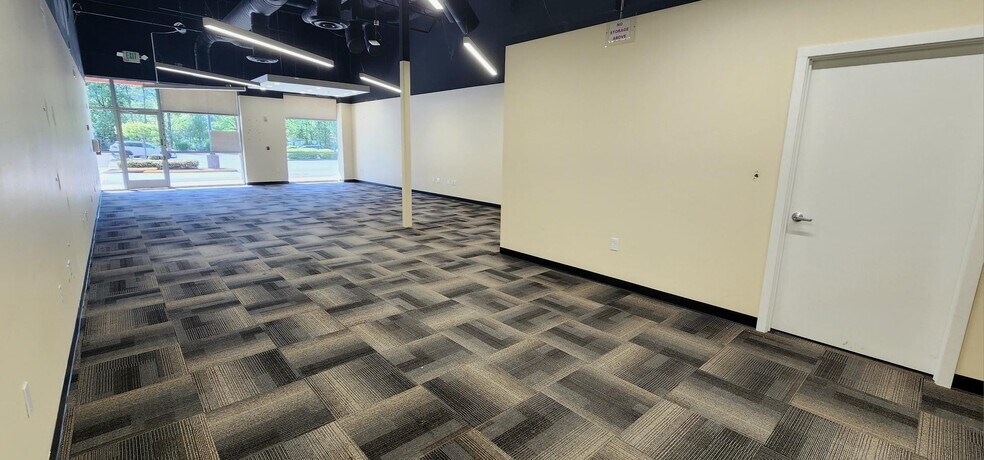 More Photos Of 300-520 SW MT Si Blvd, North Bend Freestanding For Lease