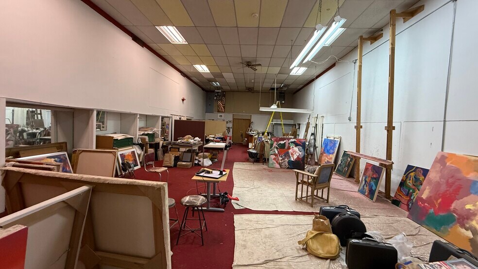 More Photos Of 408 Northampton St, Easton Storefront Retail Residential For Sale