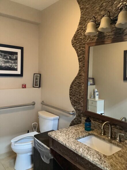 More Photos Of 19 Willow St, Natick Office For Lease