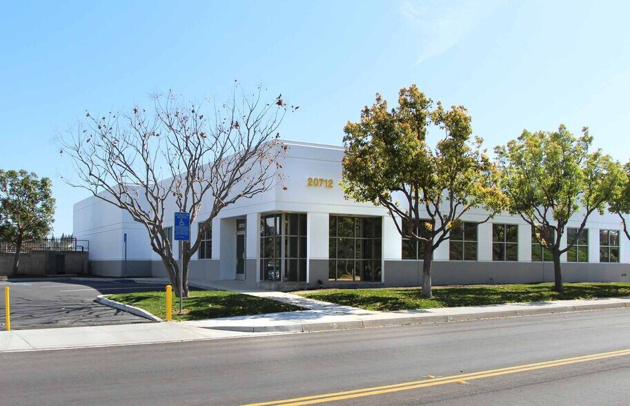 More Photos Of 20712 Civic Center Dr, Lake Forest Warehouse For Lease