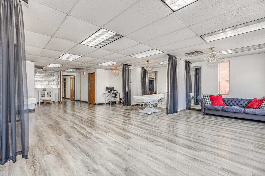 More Photos Of 831 Michigan Ave, Sheboygan Healthcare For Sale