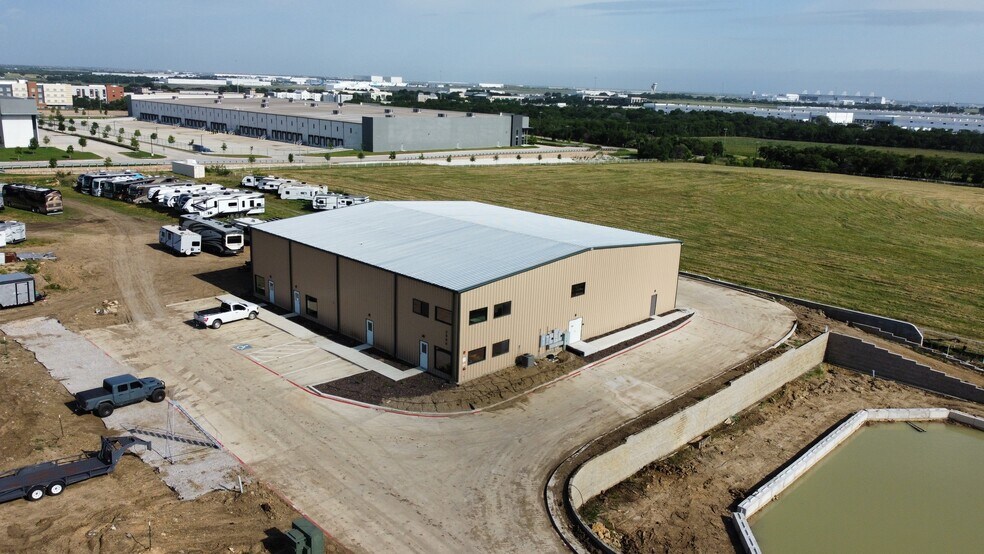 More Photos Of 13227 Old Denton Rd, Fort Worth Unknown For Lease