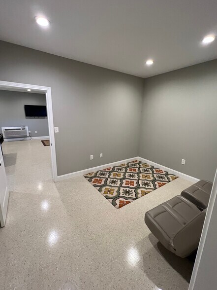 More Photos Of 3700 Dover Rd, Woodlawn Warehouse For Sale