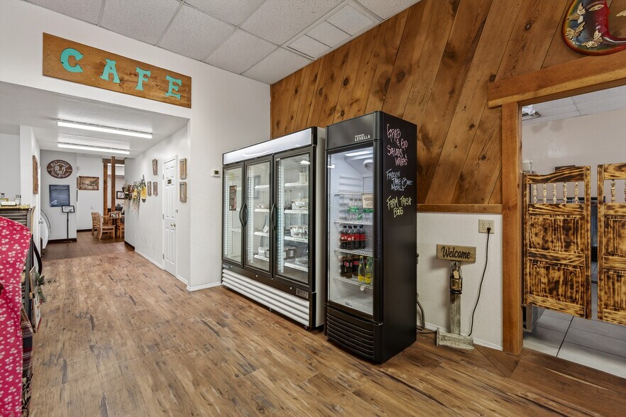 More Photos Of 545 S Main St, Camp Verde Storefront For Sale