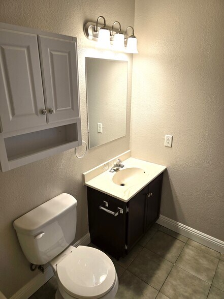 More Photos Of , Las Vegas Multifamily For Sale