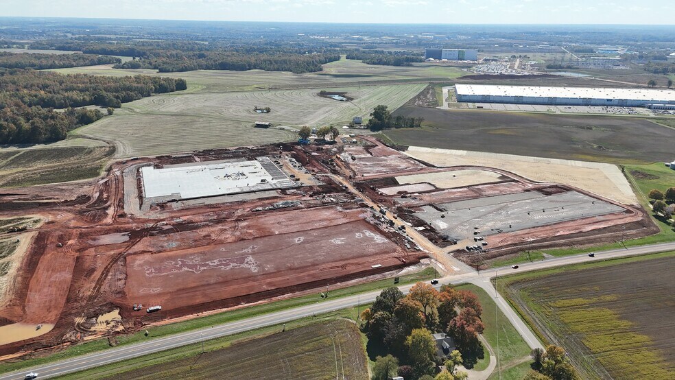 More Photos Of 4175 Guthrie Hwy, Clarksville Unknown For Lease